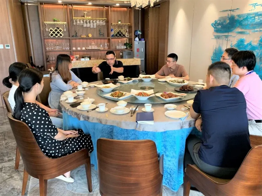 Nhà hàng cho gia đình – Nơi tình thân được vun đắp