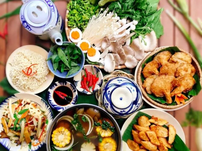 Vì sao ẩm thực chay ngày càng "lên ngôi" và nhà hàng chay nổi tiếng lại được yêu thích?