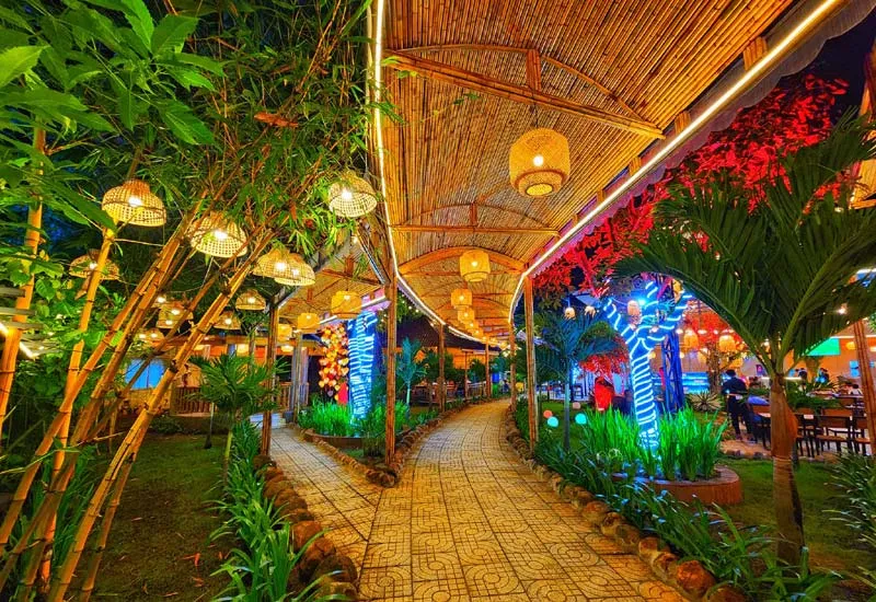"Nhà hàng có nhạc sống" – Nơi ẩm thực và âm nhạc thăng hoa